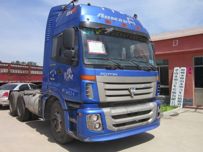 2012年欧曼双驱牵引车 手续齐全车况板正，工程运输的可靠伙伴